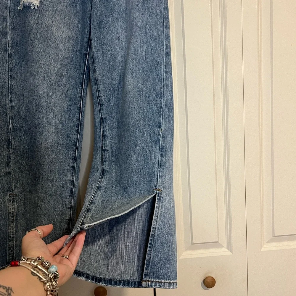 ONE TEASPOON Roadhouse Light Wash Pull-On Wide Leg Jeans w/ Slit Bottoms - Picture 3 of 7